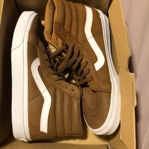 Sk8- Hi Reissue (Premium Leather)